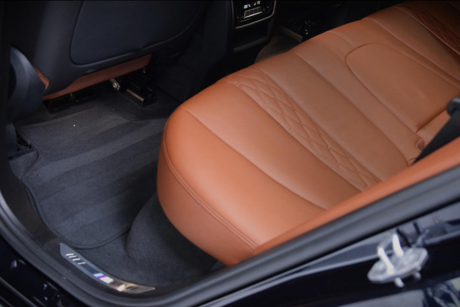 BMW X5 XDrive45e High Executive*M-Pakket* Panoramadak|1e Eig|Dealer onderhouden|Org.NL|BTW