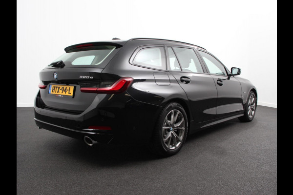 BMW 3 Serie Touring 320e Climate control Adaptive cruise control Parkeersensoren Navigatie LED Apple Carplay/ Android Auto
