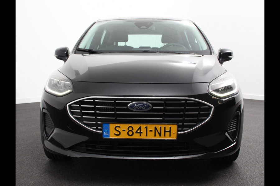 Ford Fiesta 1.0 EcoBoost Hybrid Titanium Climate control Navigatie Cruise control LED Apple Carplay/ Android Auto  Parkeersensor voor