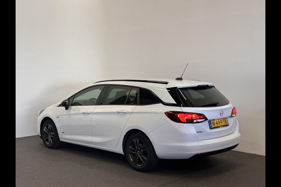 Opel Astra Sports Tourer 1.2 Design & Tech Full LED Airco|ECC Navi Carplay PDC VA + Camera Cruise Control AGR Comfortstoel Lane Assist Privacy Glass Gloss Black Pack
