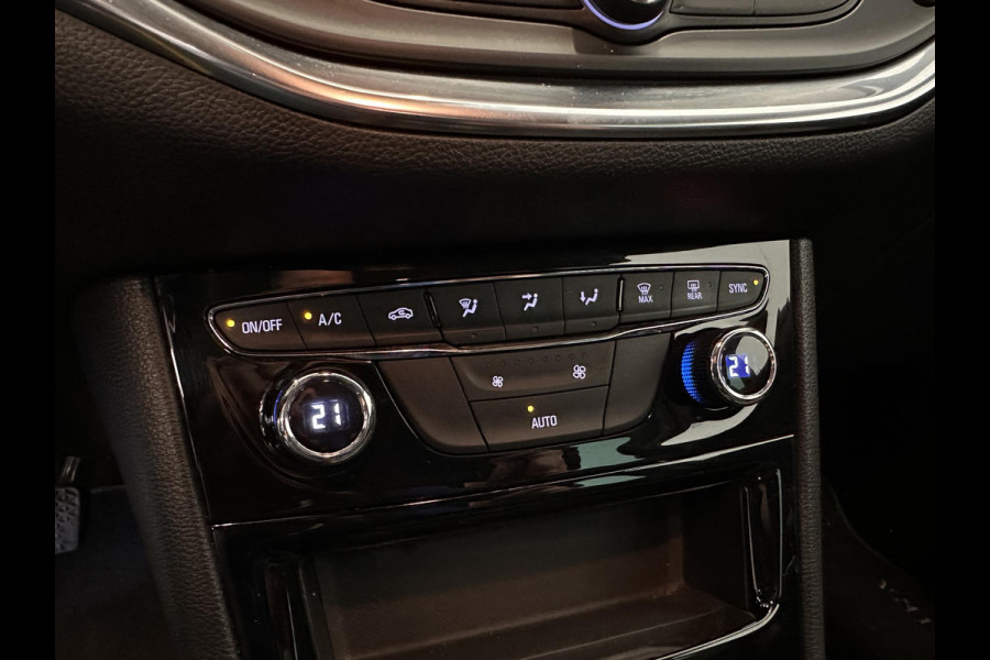 Opel Astra Sports Tourer 1.2 Design & Tech Full LED Airco|ECC Navi Carplay PDC VA + Camera Cruise Control AGR Comfortstoel Lane Assist Privacy Glass Gloss Black Pack
