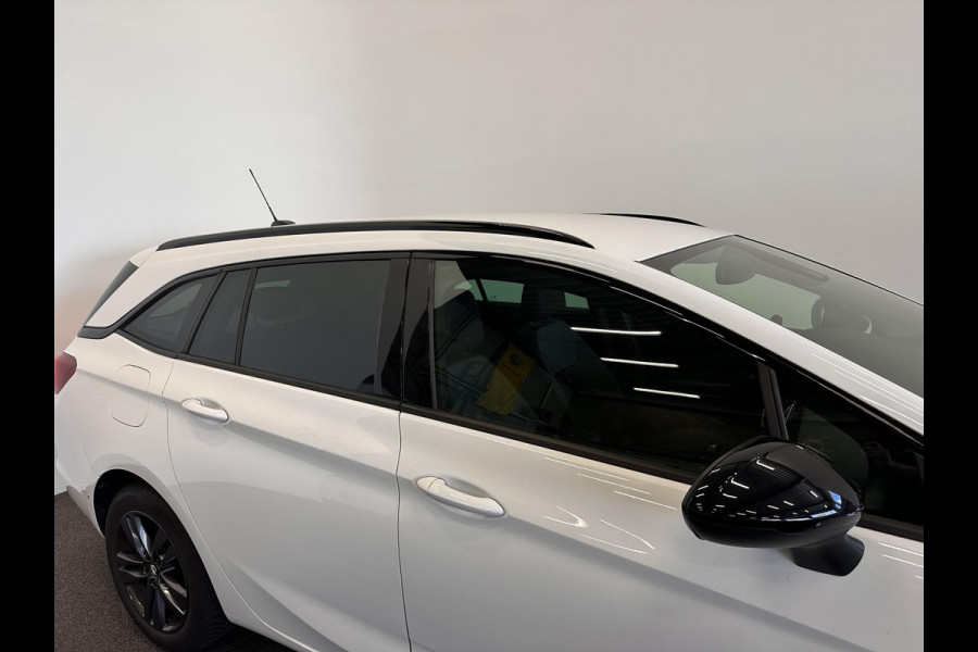 Opel Astra Sports Tourer 1.2 Design & Tech Full LED Airco|ECC Navi Carplay PDC VA + Camera Cruise Control AGR Comfortstoel Lane Assist Privacy Glass Gloss Black Pack