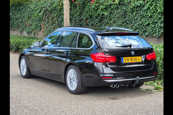 BMW 3 Serie Touring 320i Edition Luxury Line Purity Executive Pano Trekhaak HUD CarPlay NAP Navi Camera GARANTIE inbeg F31 LCI