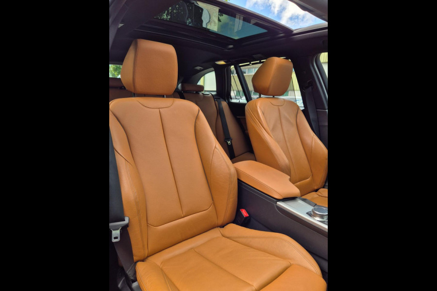 BMW 3 Serie Touring 320i Edition Luxury Line Purity Executive Pano Trekhaak HUD CarPlay NAP Navi Camera GARANTIE inbeg F31 LCI