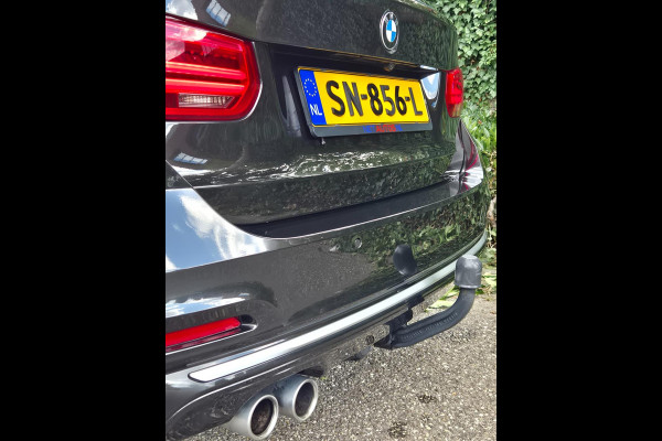 BMW 3 Serie Touring 320i Edition Luxury Line Purity Executive Pano Trekhaak HUD CarPlay NAP Navi Camera GARANTIE inbeg F31 LCI