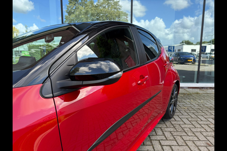 Toyota Yaris 1.5 Hybrid Executive - Automaat - JBL - Climate - Navi - Winterpakket Toyota Yaris 1.5 Hybrid Executive - Automaat - JBL - Climate - Navi - Winterpakket