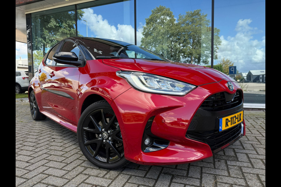 Toyota Yaris 1.5 Hybrid Executive - Automaat - JBL - Climate - Navi - Winterpakket Toyota Yaris 1.5 Hybrid Executive - Automaat - JBL - Climate - Navi - Winterpakket