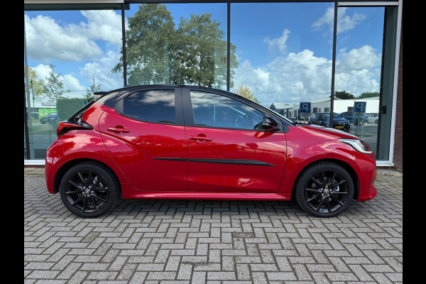 Toyota Yaris 1.5 Hybrid Executive - Automaat - JBL - Climate - Navi - Winterpakket Toyota Yaris 1.5 Hybrid Executive - Automaat - JBL - Climate - Navi - Winterpakket