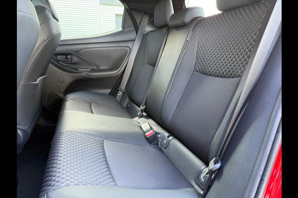 Toyota Yaris 1.5 Hybrid Executive - Automaat - JBL - Climate - Navi - Winterpakket Toyota Yaris 1.5 Hybrid Executive - Automaat - JBL - Climate - Navi - Winterpakket