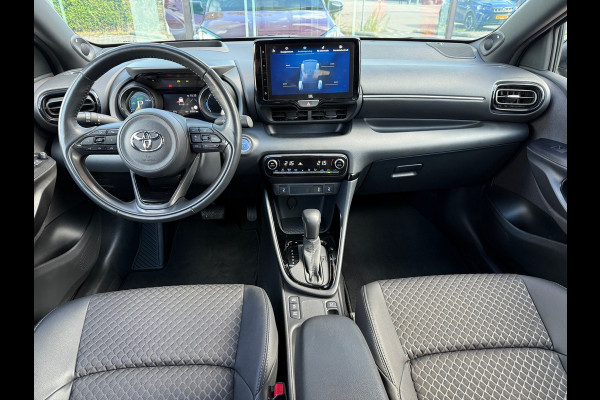 Toyota Yaris 1.5 Hybrid Executive - Automaat - JBL - Climate - Navi - Winterpakket Toyota Yaris 1.5 Hybrid Executive - Automaat - JBL - Climate - Navi - Winterpakket