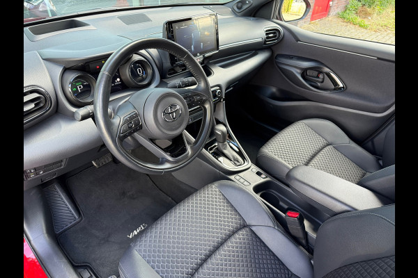 Toyota Yaris 1.5 Hybrid Executive - Automaat - JBL - Climate - Navi - Winterpakket Toyota Yaris 1.5 Hybrid Executive - Automaat - JBL - Climate - Navi - Winterpakket