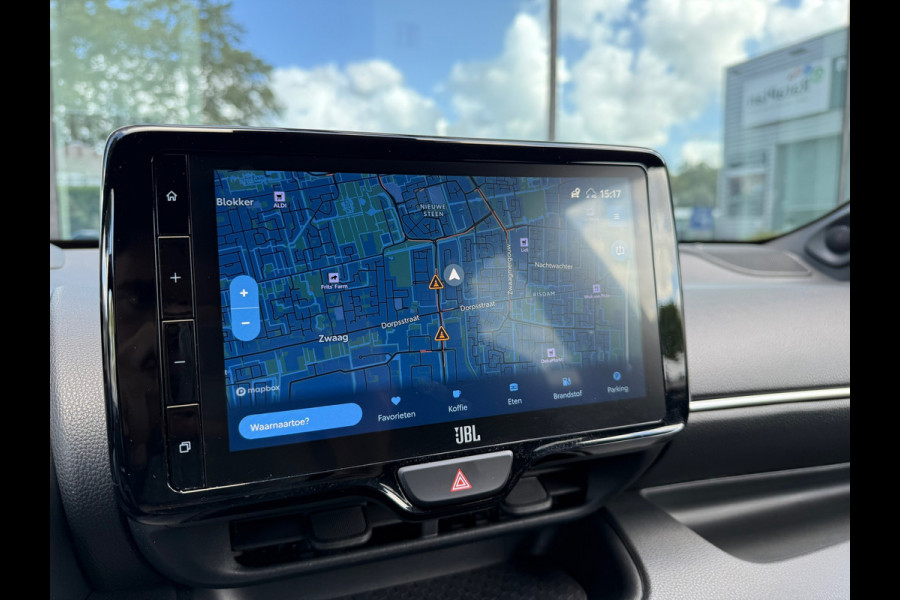 Toyota Yaris 1.5 Hybrid Executive - Automaat - JBL - Climate - Navi - Winterpakket Toyota Yaris 1.5 Hybrid Executive - Automaat - JBL - Climate - Navi - Winterpakket
