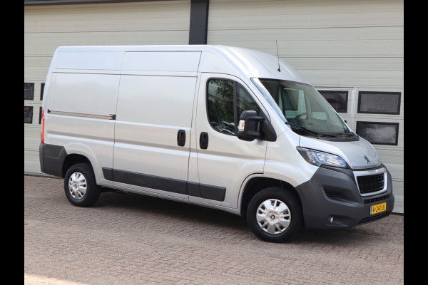 Peugeot Boxer 2.0 BlueHDI 131pk Euro 6 L2H2 -Trekhaak - Navi - Cruise - Airco