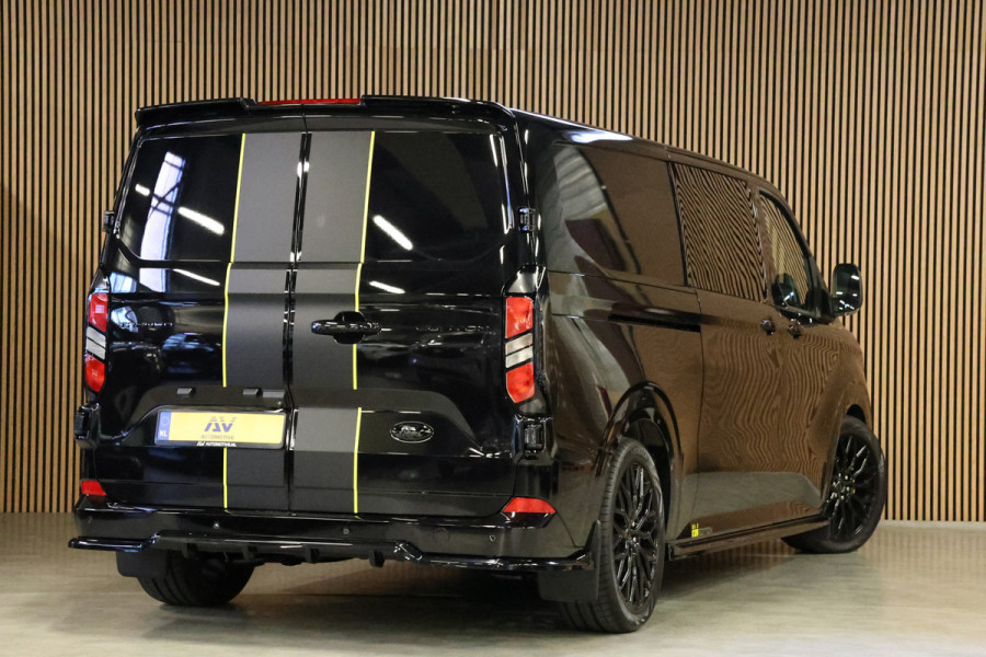 Ford Transit Custom 320 2.0 TDCI L2H1 DC Limited 170 PK | BPM VRIJ | ACC | Blind Spot | Navigatie | Camera | CarPlay | Lane Assist | Stoelverwarming | Raptor Edition | Trekhaak | 6-Zitter | MODELJAAR 2025 | BPM VRIJ |  Dubbel Cabine Ford Transit Custom 320 2.0 TDCI L2H1 DC Limited 170 PK | BPM VRIJ | ACC | Blind Spot | Navigatie | Camera | CarPlay | Lane Assist | Stoelverwarming | Raptor Edition | Trekhaak | 6-Zitter | MODELJAAR 2025 | BPM VRIJ |  Dubbel Cabine
