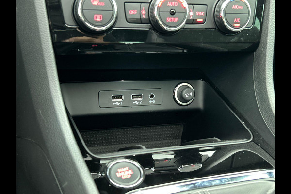 Seat Ateca 1.5 TSI DSG Aut. Xcellence Business Intense Panoramadak Navi App Connect Full LED Adaptive Cruise Control PDC VA 360 Camera 18" LM Velgen Alcantara Keyless Go