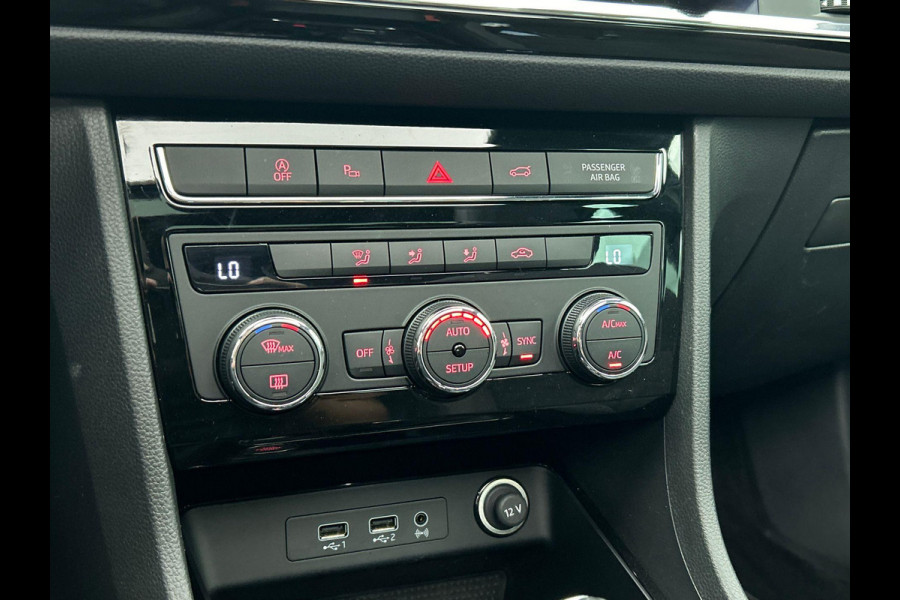 Seat Ateca 1.5 TSI DSG Aut. Xcellence Business Intense Panoramadak Navi App Connect Full LED Adaptive Cruise Control PDC VA 360 Camera 18" LM Velgen Alcantara Keyless Go
