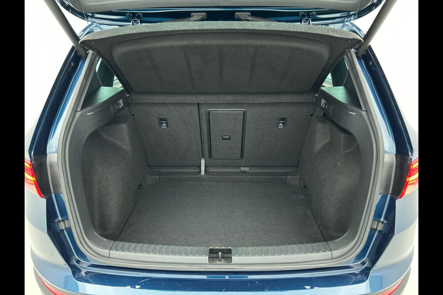 Seat Ateca 1.5 TSI DSG Aut. Xcellence Business Intense Panoramadak Navi App Connect Full LED Adaptive Cruise Control PDC VA 360 Camera 18" LM Velgen Alcantara Keyless Go