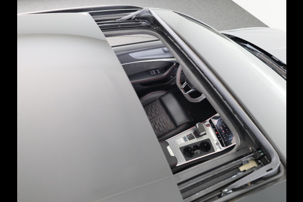 Audi RS6 Avant TFSI quattro 600pk | Panoramadak | Keremisch | Bang & Olufsen Advanced Soundsystem | Head Up Display | Matrix laser Led | Vierwielbesturing