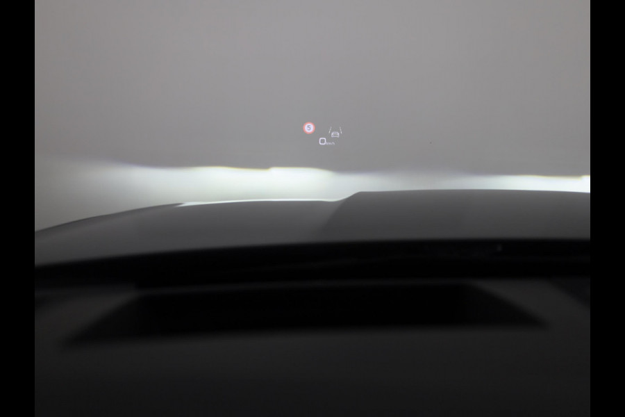 Audi RS6 Avant TFSI quattro 600pk | Panoramadak | Keremisch | Bang & Olufsen Advanced Soundsystem | Head Up Display | Matrix laser Led | Vierwielbesturing