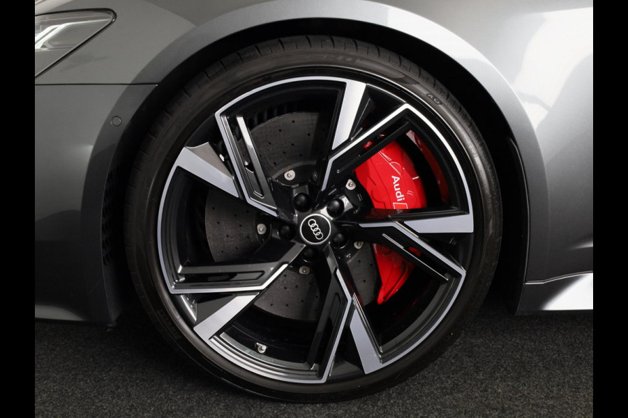 Audi RS6 Avant TFSI quattro 600pk | Panoramadak | Keremisch | Bang & Olufsen Advanced Soundsystem | Head Up Display | Matrix laser Led | Vierwielbesturing