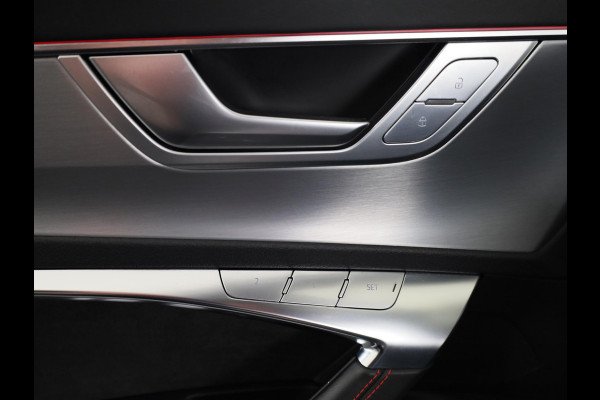 Audi RS6 Avant TFSI quattro 600pk | Panoramadak | Keremisch | Bang & Olufsen Advanced Soundsystem | Head Up Display | Matrix laser Led | Vierwielbesturing