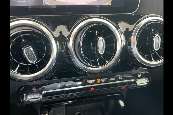 Mercedes-Benz B-Klasse 160 Advantage Achteruitrijcamera - Airco - Cruise control - Navigatie full map - Parkeersensoren voor en achter - Start/ stop systeem