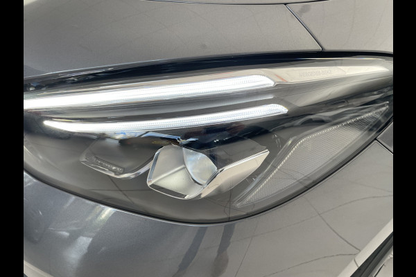 Mercedes-Benz B-Klasse 160 Advantage Achteruitrijcamera - Airco - Cruise control - Navigatie full map - Parkeersensoren voor en achter - Start/ stop systeem