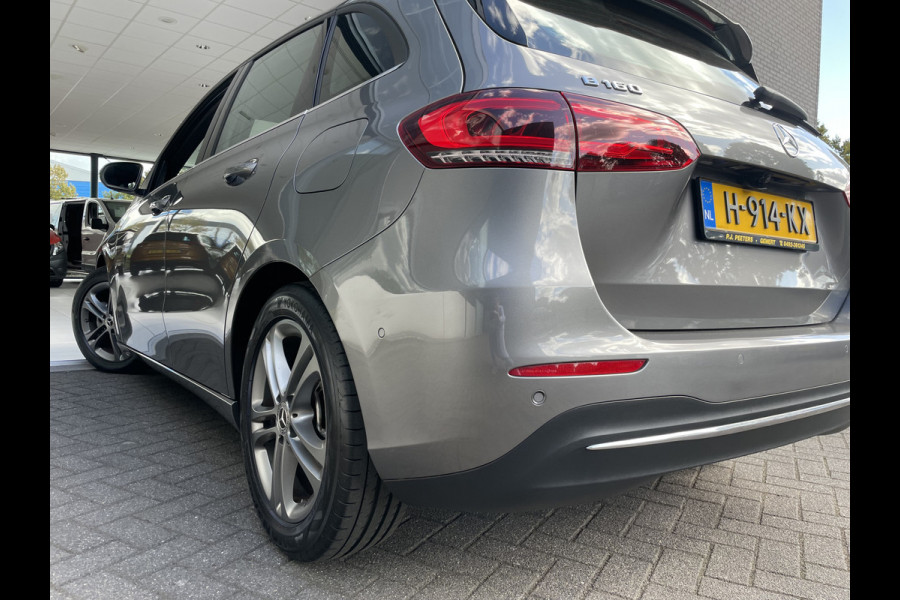 Mercedes-Benz B-Klasse 160 Advantage Achteruitrijcamera - Airco - Cruise control - Navigatie full map - Parkeersensoren voor en achter - Start/ stop systeem