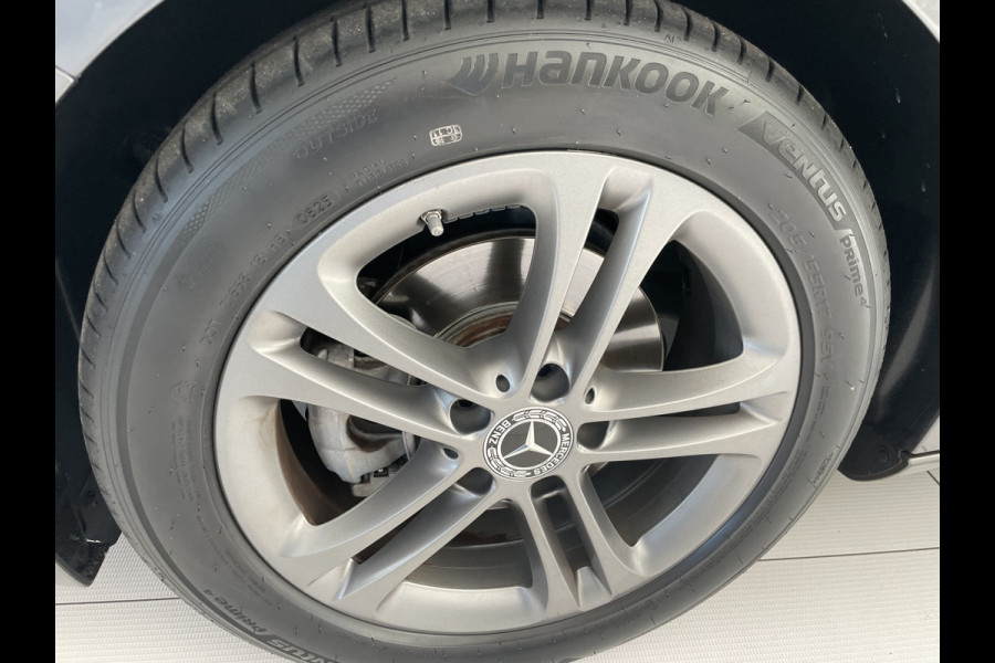 Mercedes-Benz B-Klasse 160 Advantage Achteruitrijcamera - Airco - Cruise control - Navigatie full map - Parkeersensoren voor en achter - Start/ stop systeem