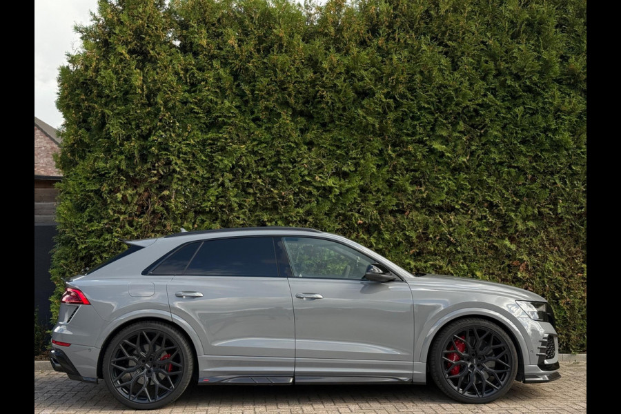 Audi RSQ8 4.0 TFSI Urban Package B&O Vossen HF2