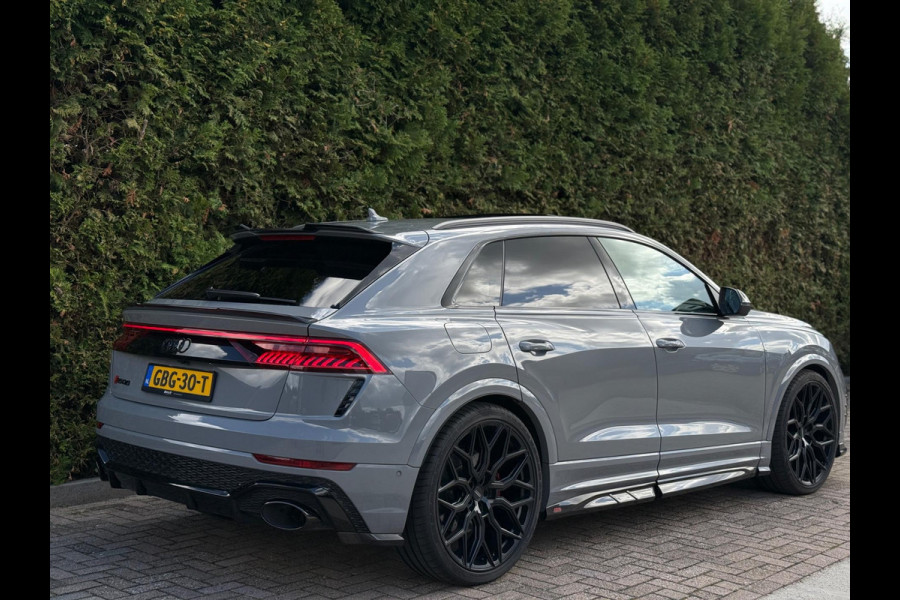 Audi RSQ8 4.0 TFSI Urban Package B&O Vossen HF2