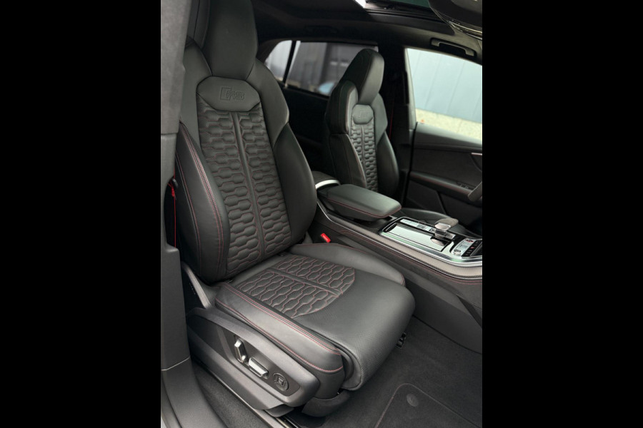 Audi RSQ8 4.0 TFSI Urban Package B&O Vossen HF2
