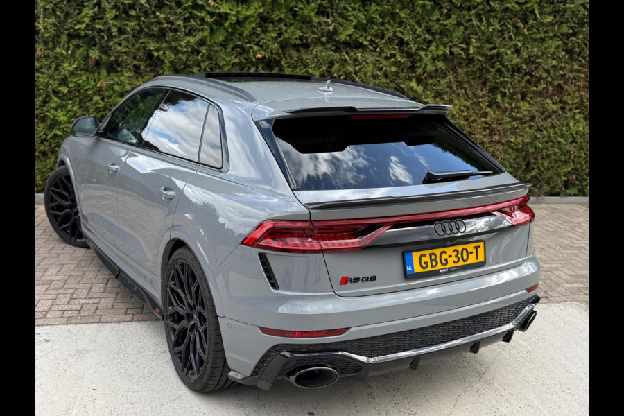 Audi RSQ8 4.0 TFSI Urban Package B&O Vossen HF2