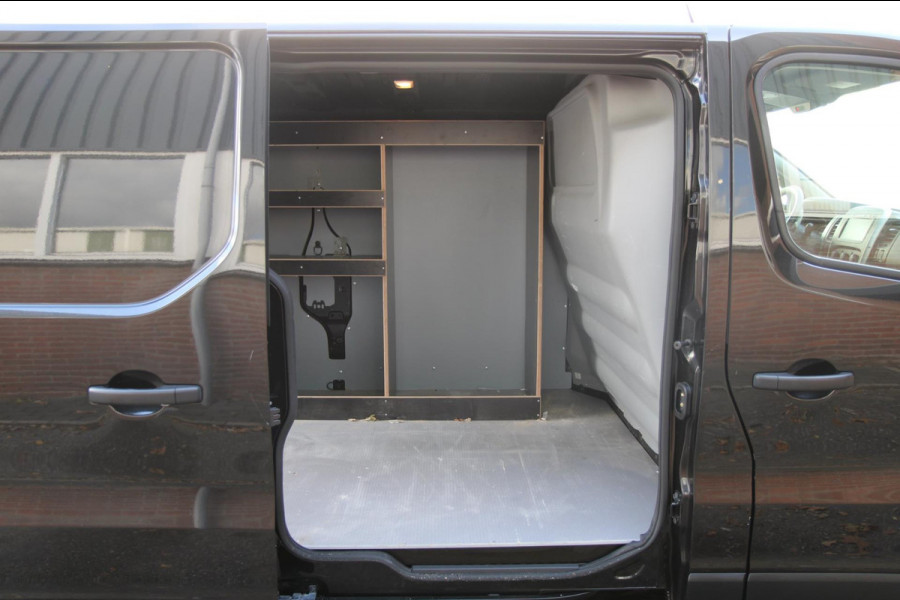 Renault Trafic 1.6 dCi T29 L2H1 Work Edition / Trekhaak / App connect / Navi / 3 zits