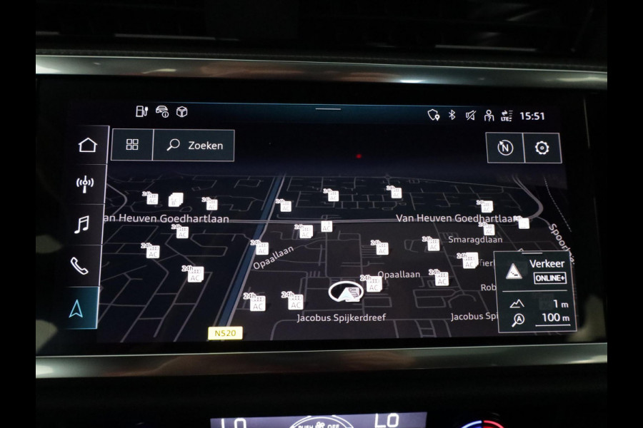 Audi Q3 Sportback 45 TFSI e S Edition 245 pk S-tronic | Navigatie | Panoramadak | Parkeersensoren | Achteruitrijcamera | Adaptieve cruise control | Lichtmetalen velgen 20" | S-Line |