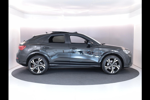 Audi Q3 Sportback 45 TFSI e S Edition 245 pk S-tronic | Navigatie | Panoramadak | Parkeersensoren | Achteruitrijcamera | Adaptieve cruise control | Lichtmetalen velgen 20" | S-Line |