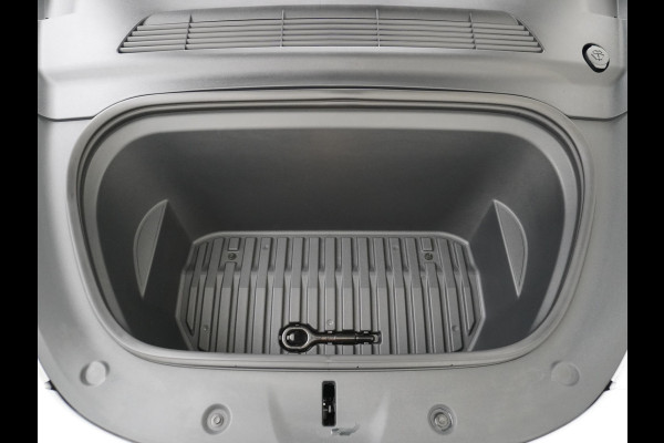 Tesla Model Y RWD 58kWh LFP Warmtepomp Leder Panoramadak Navi Ecc Led Stoel+Stuurverwarming AMD Ryzen™ Processor Elektrisch Verstelbare Stoelen + Memory Keyless Origineel Nederlandse Auto Fabrieksgarantie 23-8-'24/80.000km Garantie op Accu 23-8-'32/160.000km