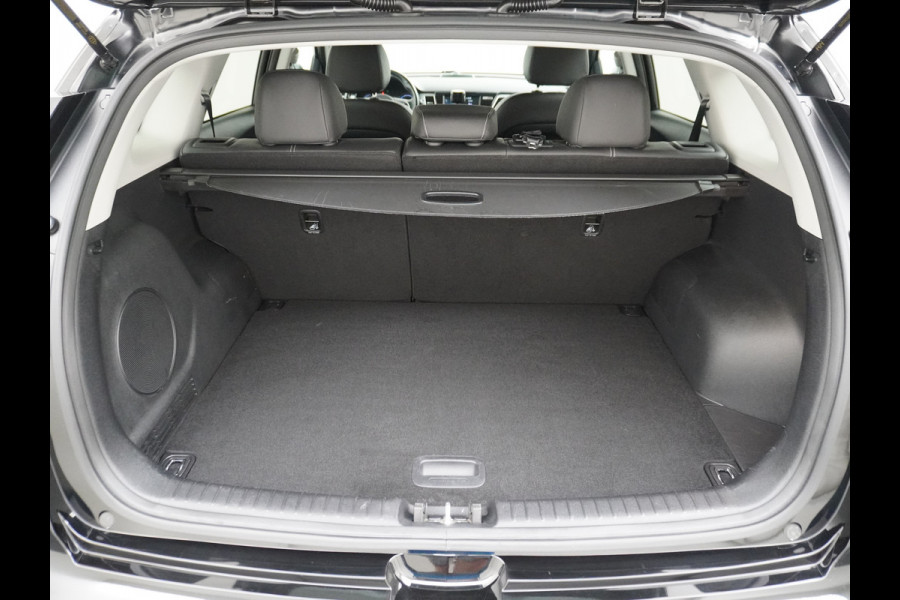 Kia e-Niro ExecutiveLine 64kWh Leder JBL®-Sound Warmtepomp Stoelverwarming/Ventilatie Adaptive Cruise Control Navi Ecc Camera Stuurverwarming Rijstrooksensor Privacy Glas Led 1e Eigenaar Origineel Nederlandse Auto