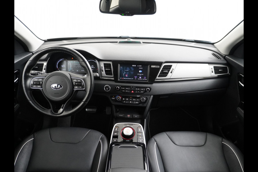 Kia e-Niro ExecutiveLine 64kWh Leder JBL®-Sound Warmtepomp Stoelverwarming/Ventilatie Adaptive Cruise Control Navi Ecc Camera Stuurverwarming Rijstrooksensor Privacy Glas Led 1e Eigenaar Origineel Nederlandse Auto