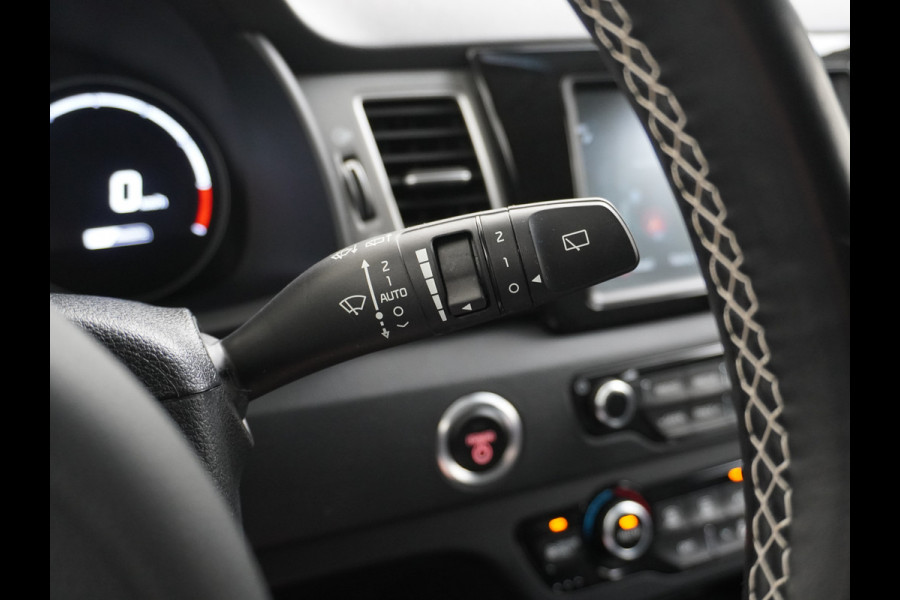 Kia e-Niro ExecutiveLine 64kWh Leder JBL®-Sound Warmtepomp Stoelverwarming/Ventilatie Adaptive Cruise Control Navi Ecc Camera Stuurverwarming Rijstrooksensor Privacy Glas Led 1e Eigenaar Origineel Nederlandse Auto