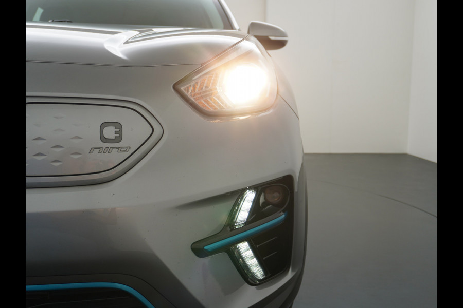 Kia e-Niro 64kWh Warmtepomp Camera Pdc Apple Carplay Android Auto Adaptieve Cruise Control Navi DynamicLine Ecc Led Keyless Rijstrooksensor Bluetooth 100% Dealeronderhouden