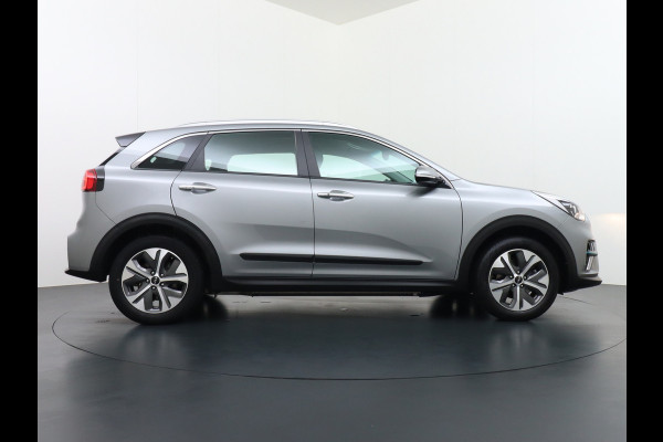 Kia e-Niro 64kWh Warmtepomp Camera Pdc Apple Carplay Android Auto Adaptieve Cruise Control Navi DynamicLine Ecc Led Keyless Rijstrooksensor Bluetooth 100% Dealeronderhouden