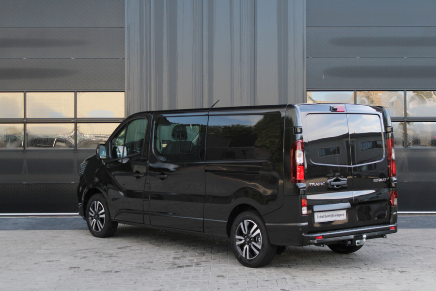 Renault Trafic 2.0 Blue dCi 170pk T29 L2H1 Extra DC - 2x Schuifdeur - Carplay - LED - Blind Spot - Navigatie - Camera - Trekhaak - Stoelverwarm Renault Trafic 2.0 Blue dCi 170pk T29 L2H1 Extra DC - 2x Schuifdeur - Carplay - LED - Blind Spot - Navigatie - Camera - Trekhaak - Stoelverwarm