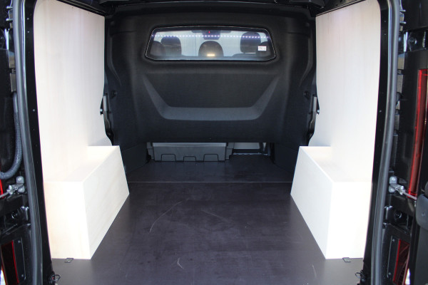 Renault Trafic 2.0 Blue dCi 170pk T29 L2H1 Extra DC - 2x Schuifdeur - Carplay - LED - Blind Spot - Navigatie - Camera - Trekhaak - Stoelverwarm Renault Trafic 2.0 Blue dCi 170pk T29 L2H1 Extra DC - 2x Schuifdeur - Carplay - LED - Blind Spot - Navigatie - Camera - Trekhaak - Stoelverwarm