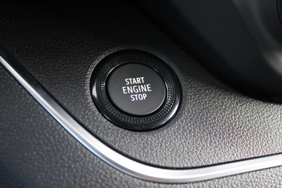 Renault Trafic 2.0 Blue dCi 170pk T29 L2H1 Extra DC - 2x Schuifdeur - Carplay - LED - Blind Spot - Navigatie - Camera - Trekhaak - Stoelverwarm Renault Trafic 2.0 Blue dCi 170pk T29 L2H1 Extra DC - 2x Schuifdeur - Carplay - LED - Blind Spot - Navigatie - Camera - Trekhaak - Stoelverwarm