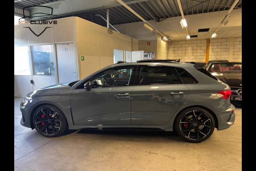 Audi RS3 Sportback 2.5 TFSI Quattro RS ZETELS | PANO | ACC | LANE | MASSAGE STOELEN