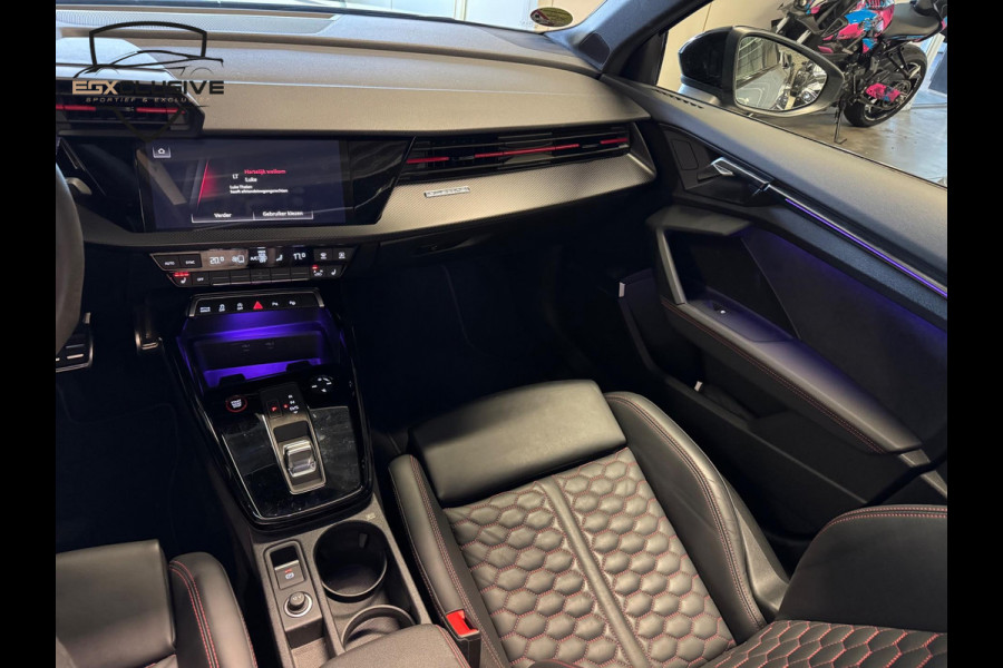 Audi RS3 Sportback 2.5 TFSI Quattro RS ZETELS | PANO | ACC | LANE | MASSAGE STOELEN