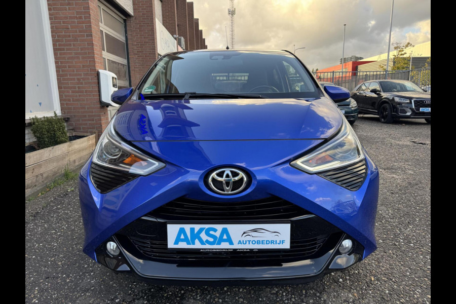 Toyota Aygo 1.0 VVT-i 72pk x-clusiv Automaat Keyless Camera Apple Carplay Toyota Aygo 1.0 VVT-i 72pk x-clusiv Automaat Keyless Camera Apple Carplay