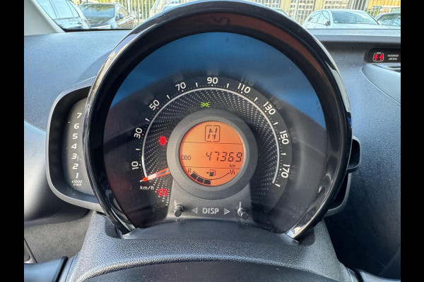 Toyota Aygo 1.0 VVT-i 72pk x-clusiv Automaat Keyless Camera Apple Carplay Toyota Aygo 1.0 VVT-i 72pk x-clusiv Automaat Keyless Camera Apple Carplay