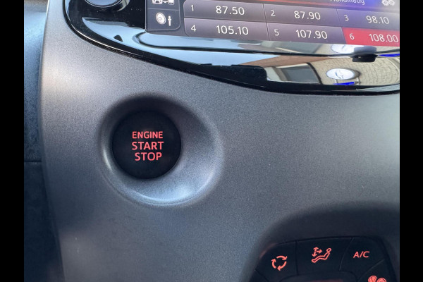 Toyota Aygo 1.0 VVT-i 72pk x-clusiv Automaat Keyless Camera Apple Carplay Toyota Aygo 1.0 VVT-i 72pk x-clusiv Automaat Keyless Camera Apple Carplay